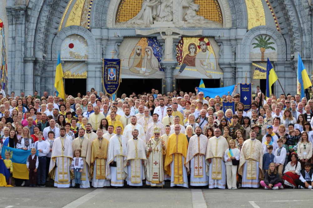 Паломництво українців Західної Європи до Люрду